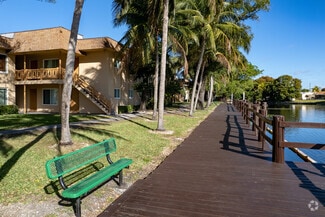 2700 NW 39th Way, Lauderdale Lakes, FL 33311