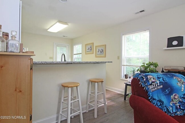 Kitchen Bar