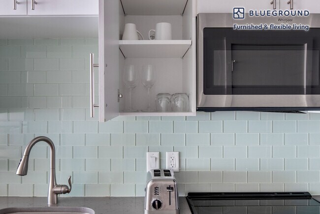 455 I St NW unit FL6-ID728, Washington, DC 20001 - photo 7