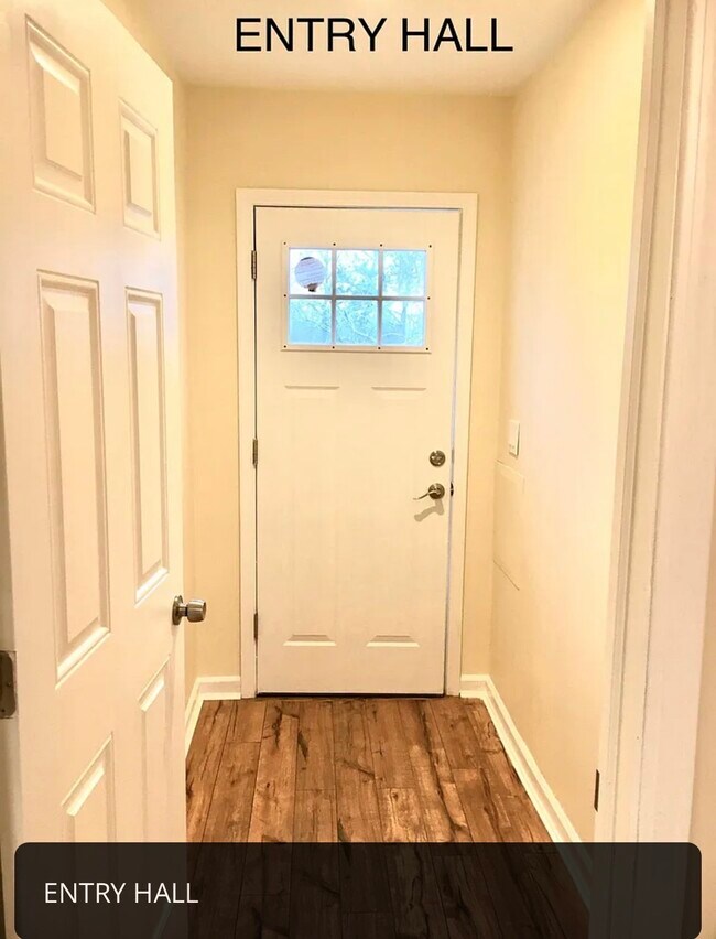 2475 E Maple Rd unit Furnished Penthouse, Troy, MI 48083 - photo 5