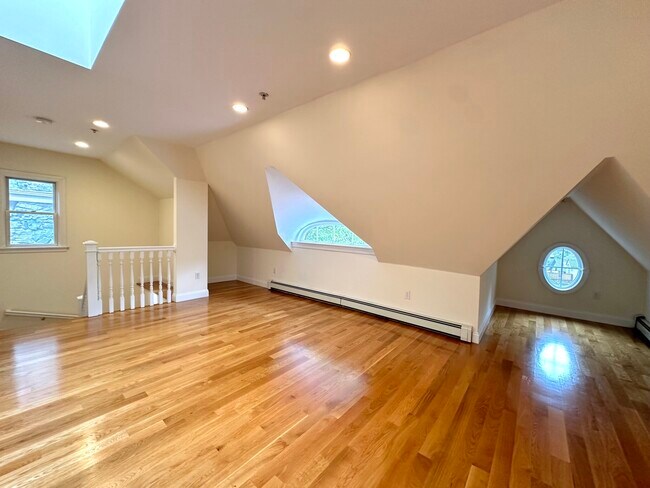 10 Selkirk Rd unit 4, Brighton, MA 02135 - photo 5