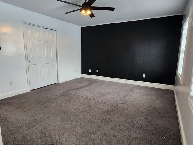 3500 Bristol Oxford Valley Rd unit 2, Levittown, PA 19057 - photo 3