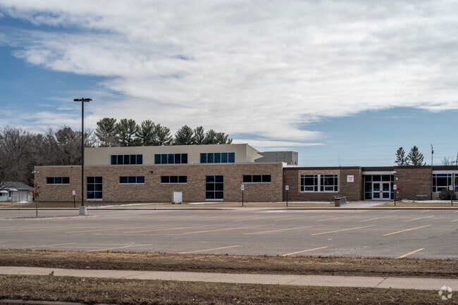 North High School is located on the north side of Eau Claire, Wisconsin.