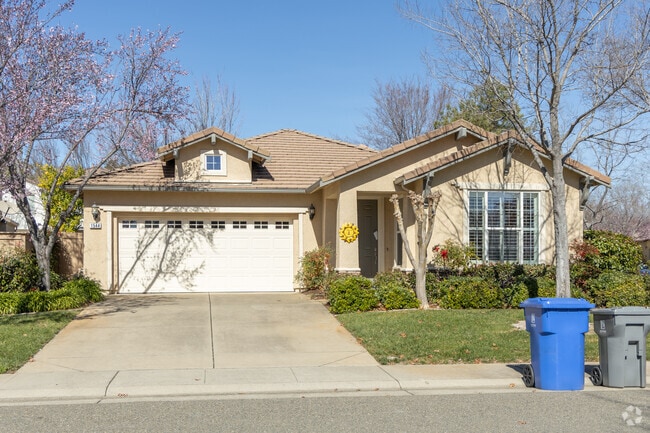 Smaller homes in The Parkway, Folsom, sell for about $700K.