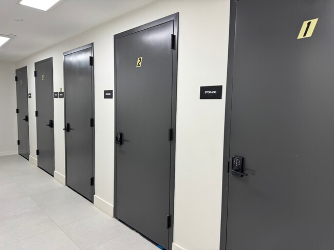 154 Lenox Rd unit 5, Brooklyn, NY 11226 - photo 7