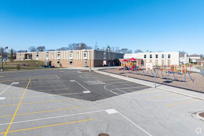 Students can play some basketball at Shepherd Hills Elementary School.