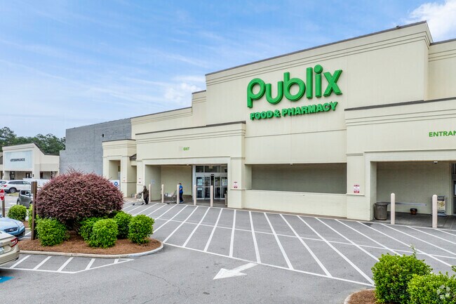 Publix is a great place for Forest Acres residents to get all of their grocery needs met.