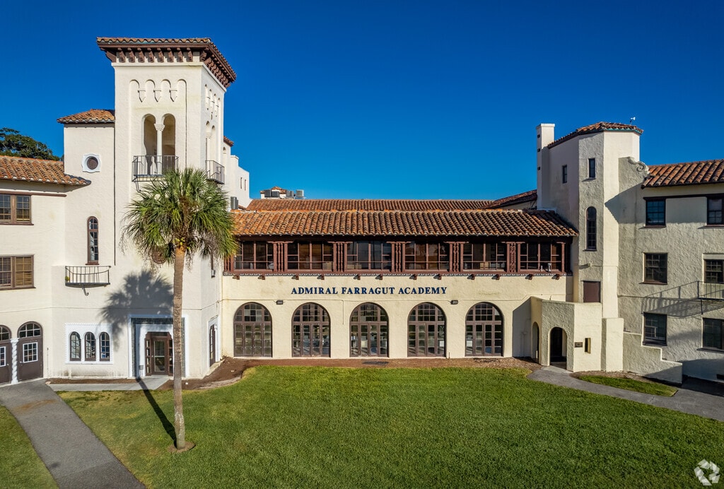 Admiral Farragut Academy is known for giving students a well rounded education.