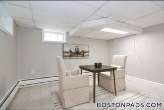 122 Burgess Ave, Westwood, MA 02090