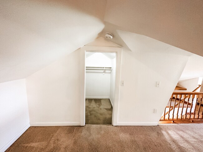 7468 N Huron Ave unit N Huron, Portland, OR 97203 - photo 6