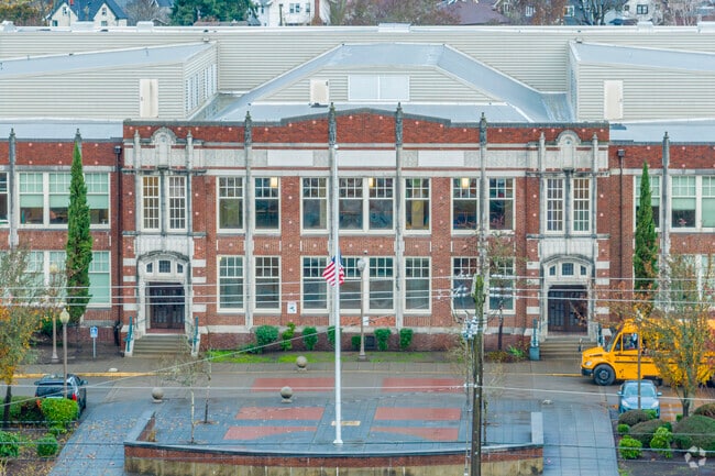 Hilltop Heritage Middle School where busses line up to drop off and pick up students.