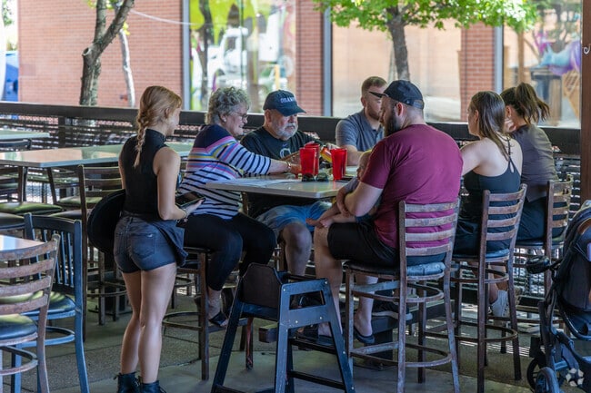 Gentle Ben's Brewing has been serving the Feldman's area since 1971.
