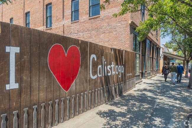 There’s more to Calistoga than its hot springs, world-class wines and relaxed charm. This northern Napa Valley town’s natural and cultural history adds another dimension to the wine country experience.