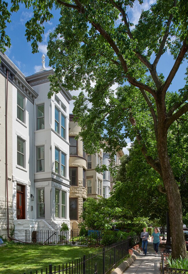 1739 17th St NW unit 2, Washington, DC 20009 - photo 2