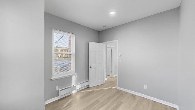 972 Mclean Ave unit 2R, Yonkers, NY 10704 - photo 4