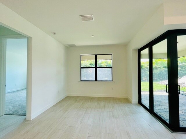 1962 Tripletail Ln, Naples, FL 34114 - photo 5