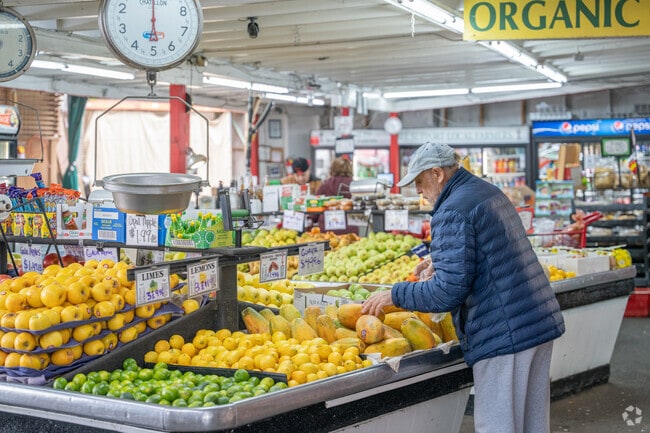 Windmill Farms is a year-round farmer's market that has been in business for 50 years.