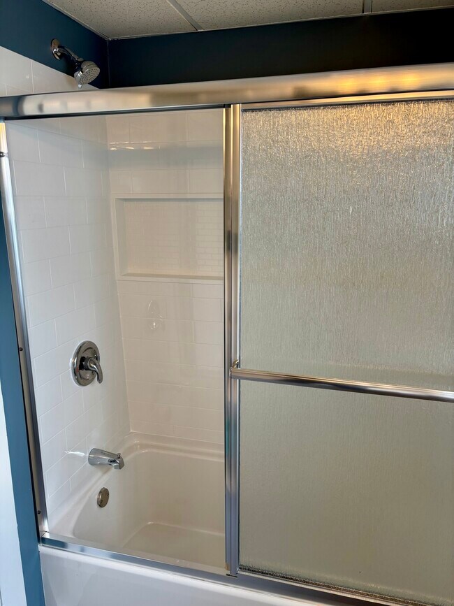 41 Baker St unit 41 Baker Street, Malden, MA 02148 - photo 5