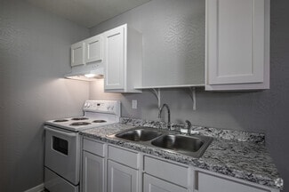 1820 E Texas St, Bossier City, LA 71111