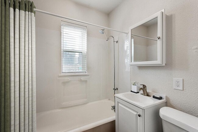 The Adele, Denver, CO 80203 - photo 4