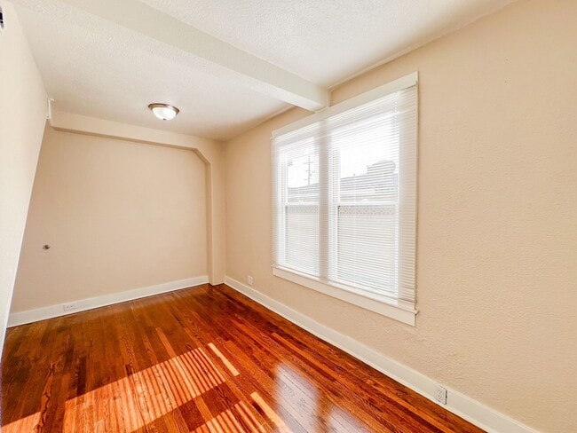 10802 Chestnut St, Los Alamitos, CA 90720 - photo 7