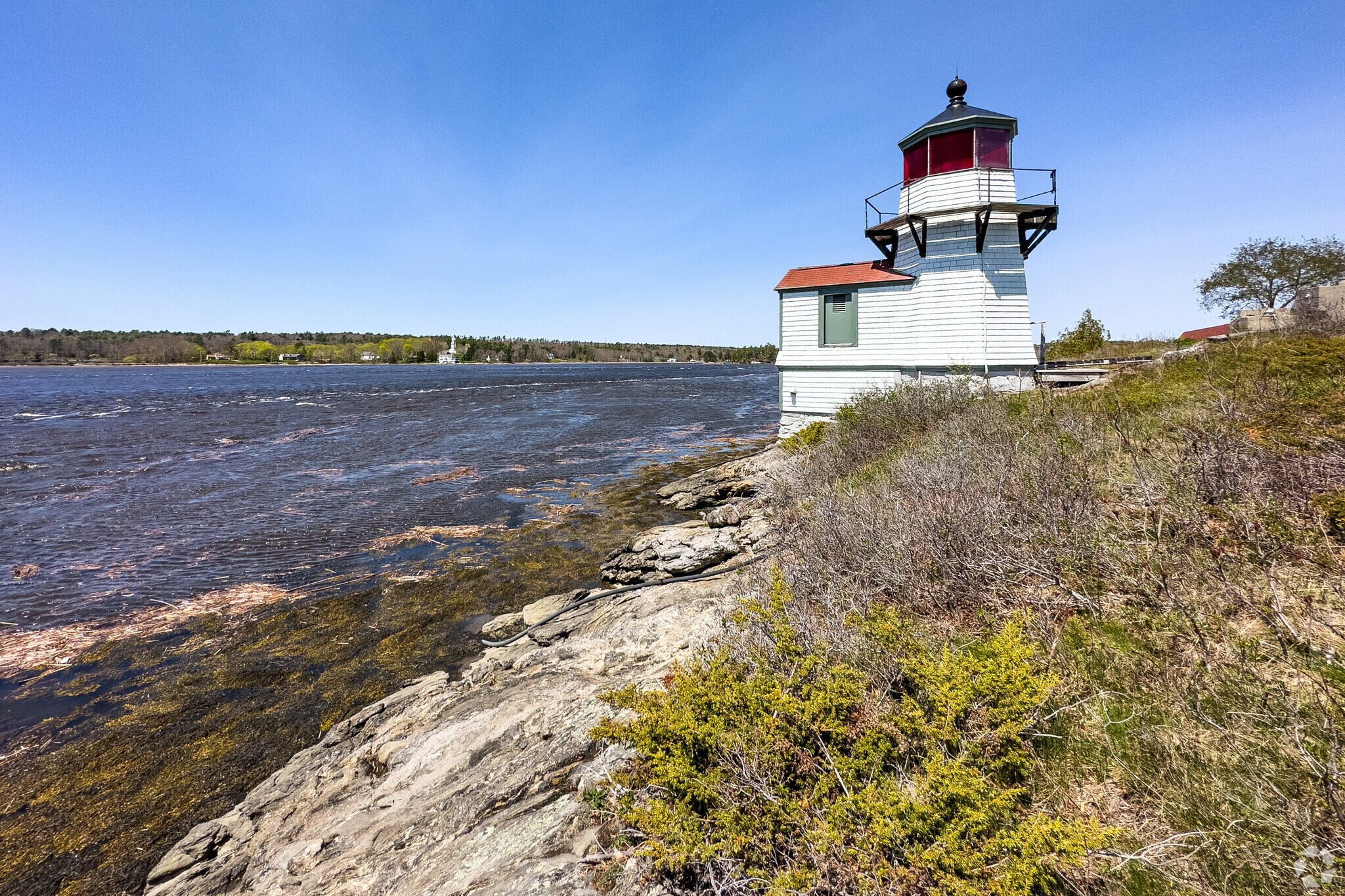 Squirrel Point Lighthouse in Arrowsic, Maine offers beautiful views of the Kennebec River.