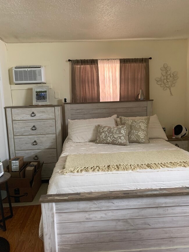 1061 SE Monterey Rd unit D, Stuart, FL 34994 - photo 3