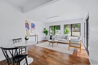 724 Moaniala St Unit Ground Floor, Honolulu, HI 96821