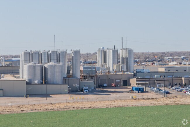 Hilmar Cheese Company’s new production plant in Dalhart will offer many jobs to locals.