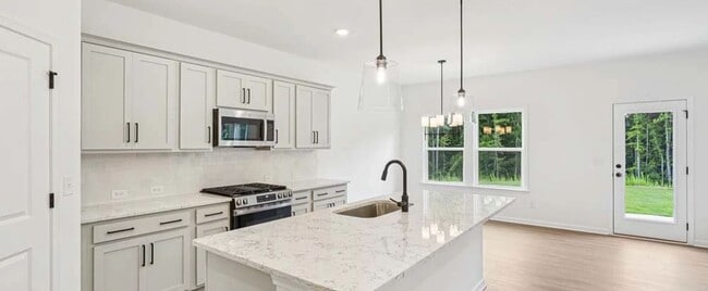 95 Gresham Ct, Dawsonville, GA 30534 - photo 7