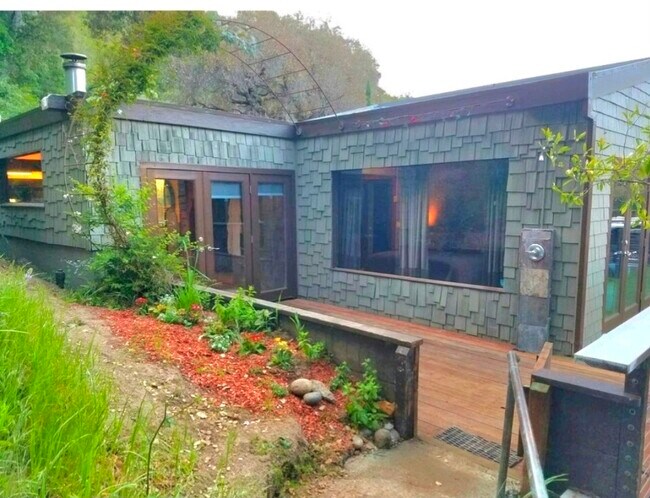 29090 Robinson Cyn Rd, Carmel-By-the-sea, CA 93923 - photo 5