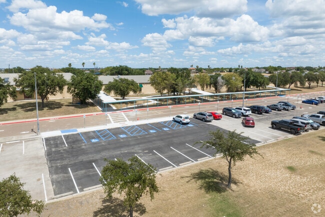 Ruiz Elementary School hosts grades Pre-K to 5th grade in south Laredo, Tx area.