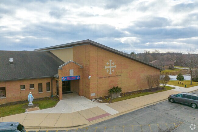 Your kids will enjoy learning in the inspring atmosphere of Holy Cross Catholic School.