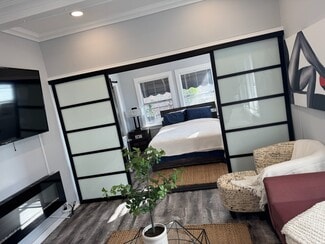 5919 Lexington Ave Unit 5919 Lexington Ave, Los Angeles, CA 90038