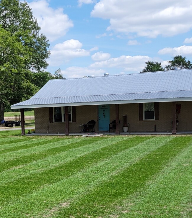 868 Steiner Rd, Doddsville, MS 38736
