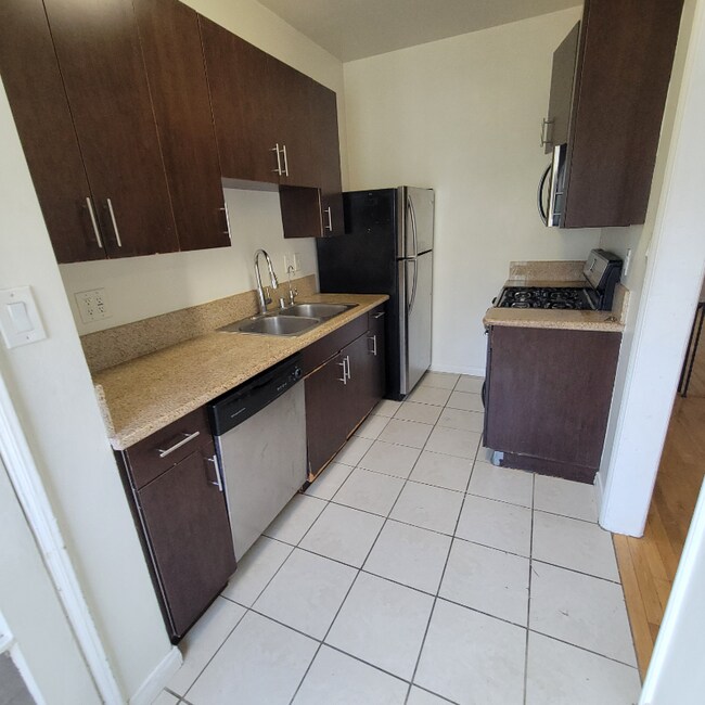 4528 Edgewood Place unit 1, Los Angeles, CA 90019 - photo 5