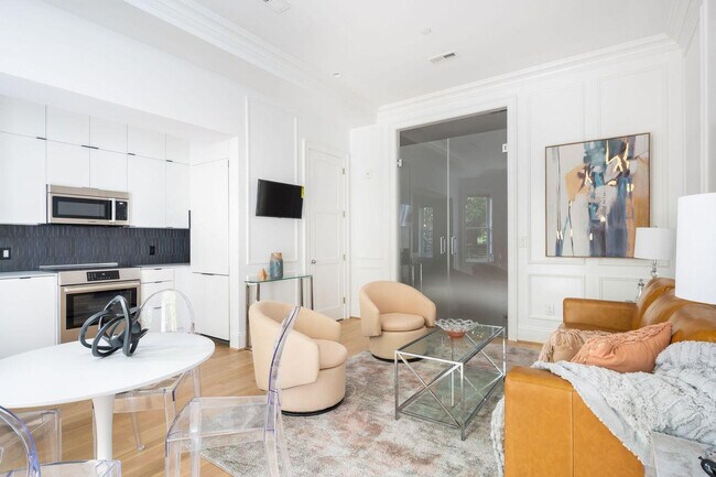 1735 Q St NW unit ID1011211P, Washington, DC 20009 - photo 5