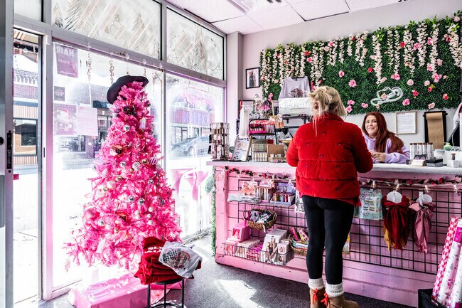 Locals love shopping at the Dash of Dez in Portland.