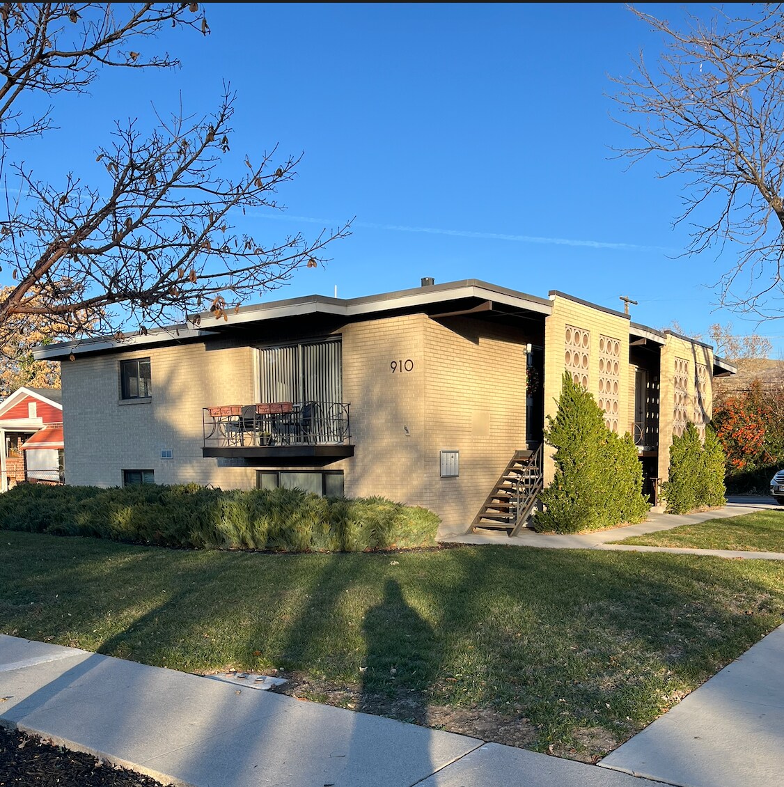 910 N Catherine St unit 1, Salt Lake City, UT 84116 - photo 1