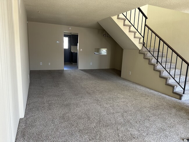 El Dorado Townhouses, Richland, WA 99354 - photo 4