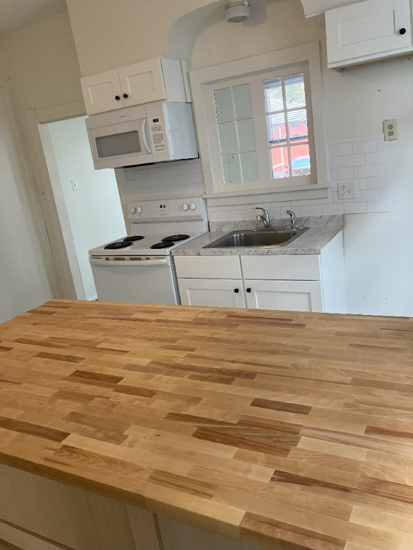 225233-233 Main St Unit 225, Benton, PA 17814