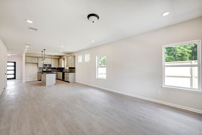 15130 Bank Swallow Place, Magnolia, TX 77354 - photo 6