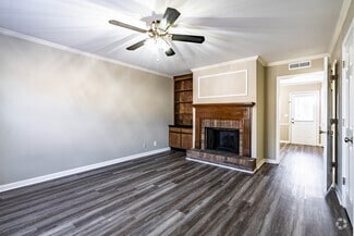 2160 N Thompson Ln, Murfreesboro, TN 37129