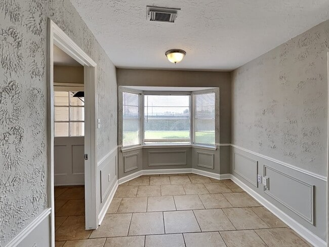 7726-7712 12 Fairway Ln, Humble, TX 77346 - photo 6