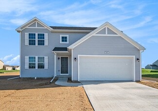 2969 Moccasin Dr, Dewitt, MI 48820