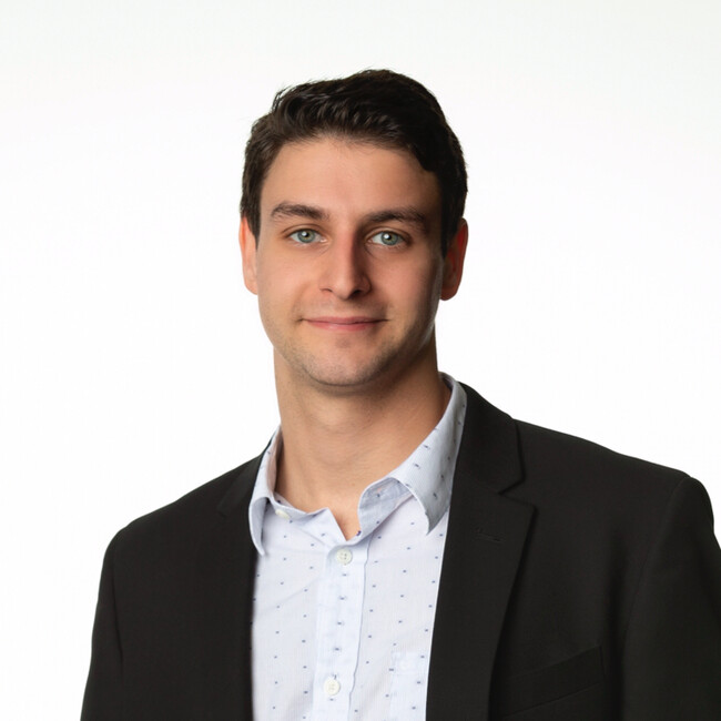 Agent Photo