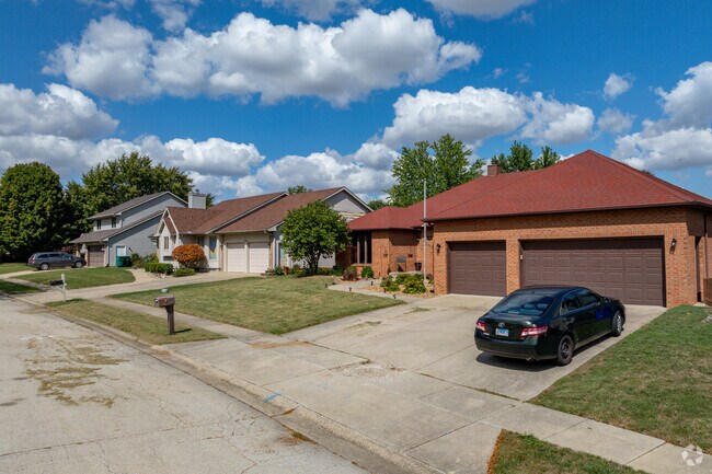 Ranch style homes are a popular choice in the Sims-Woodridge neighborhood.