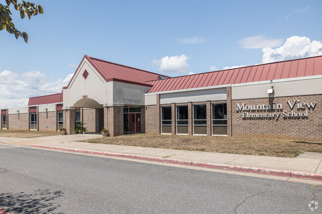 Mountain View Elementary School 3