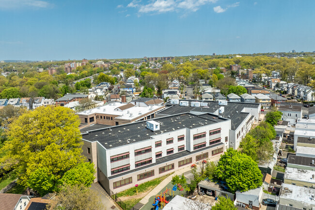 Mount Vernon Avenue Elementary School promotes academic, social, and emotional well-being.
