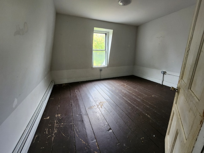 4 Carnes Rd unit 3, East Barre, VT 05641 - photo 3